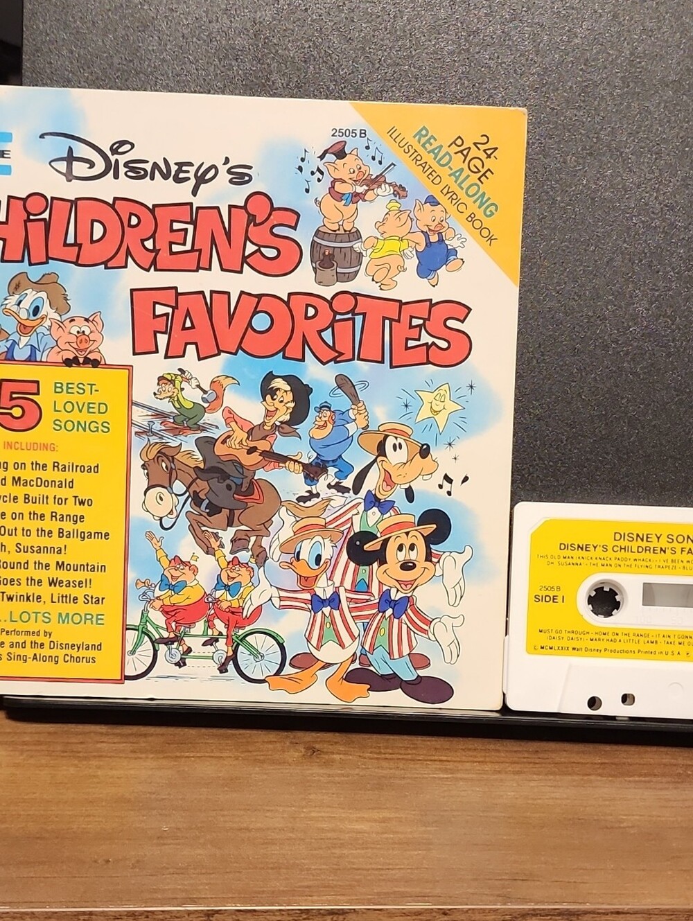 Disney Children's Favorites Illustrated Music Tape with Yellow & White Cassette